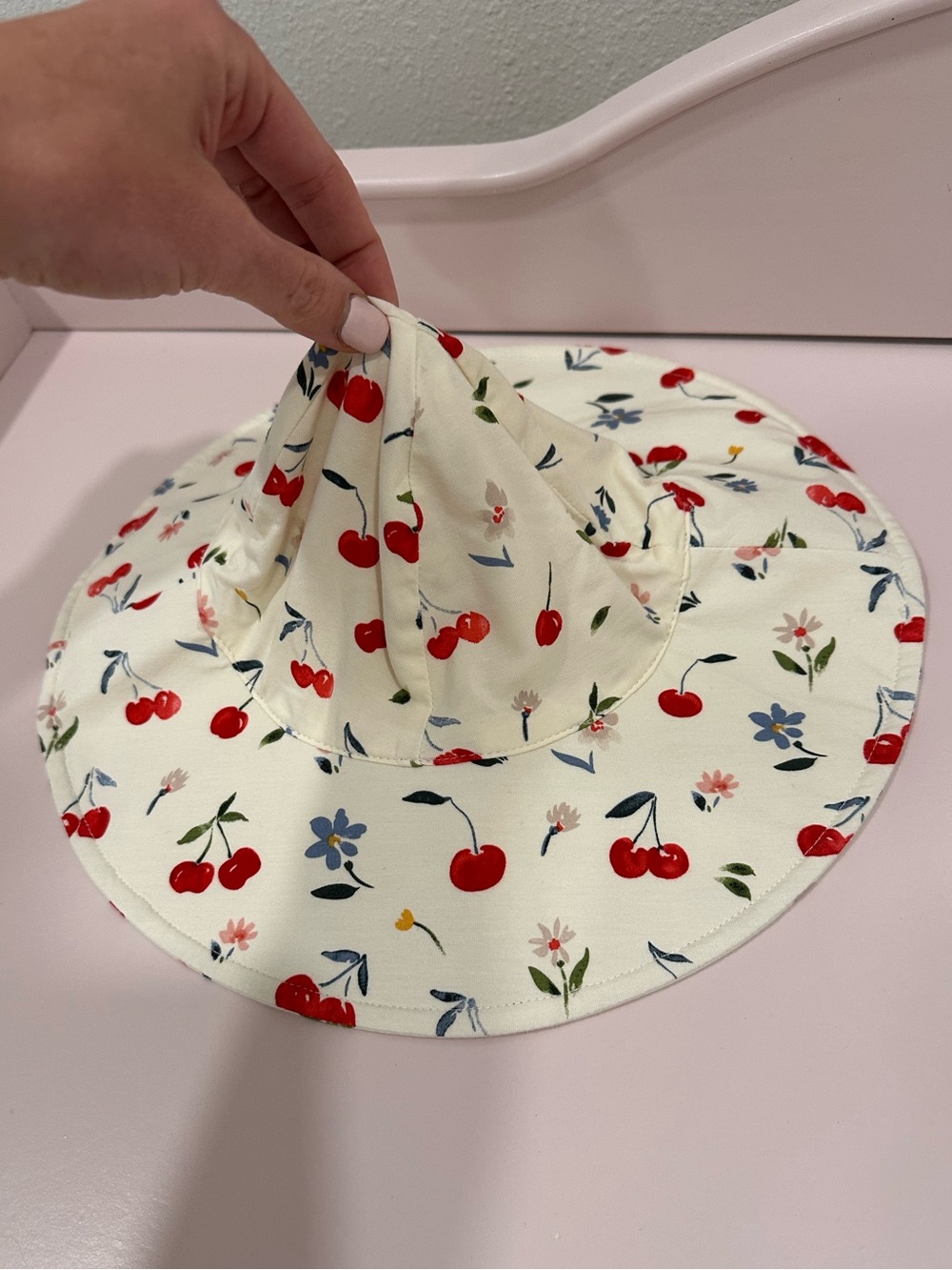 Angel Dear sun hat - NWOT